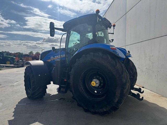New holland - t7.230 - 4-wheel drive tractor - 2019 - afbeelding 13 van  15