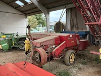 New holland 286 super hayliner 10 rechthoekige balen-hooimateriaal - afbeelding 6 van  11