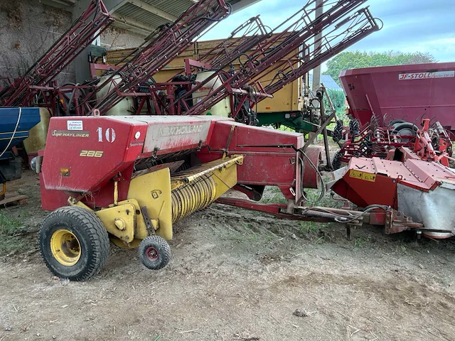 New holland 286 super hayliner 10 rechthoekige balen-hooimateriaal - afbeelding 7 van  11