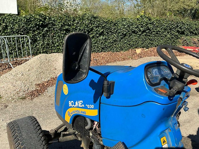 New holland boomer 2030 tractor - afbeelding 10 van  22