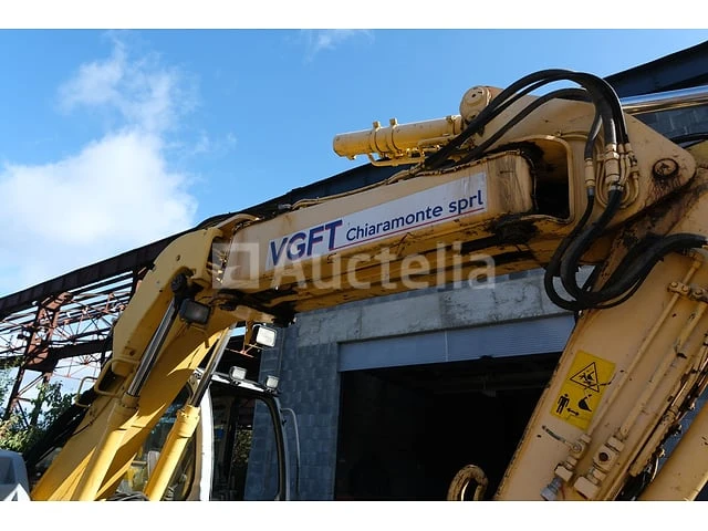New holland e135sr rupsgraafmachine - afbeelding 16 van  38
