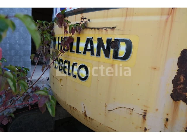 New holland e135sr rupsgraafmachine - afbeelding 18 van  38