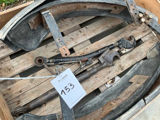 New holland e2500 spatbord (4x) - afbeelding 4 van  4