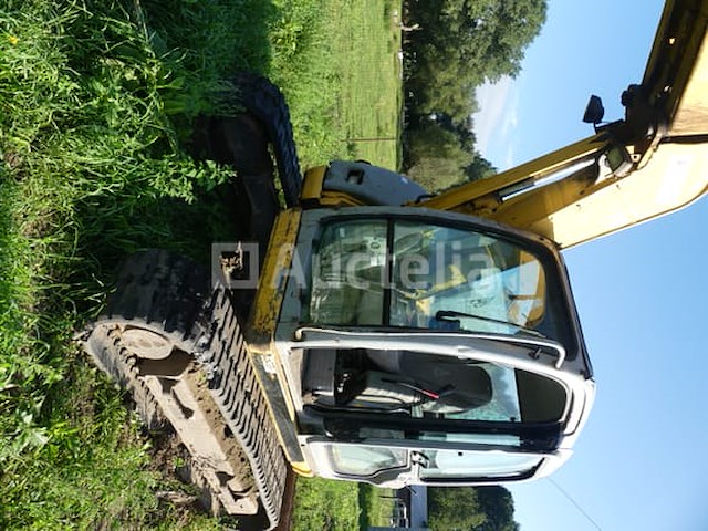 New holland e70 sr rupsgraafmachine - afbeelding 4 van  24