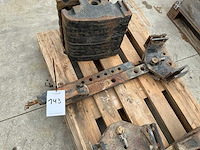 New holland gatenbalk + trekhaak - afbeelding 1 van  4