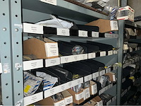 New holland grote partij diverse kleine originele onderdelen - afbeelding 8 van  10