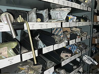 New holland grote partij diverse kleine originele onderdelen - afbeelding 9 van  10