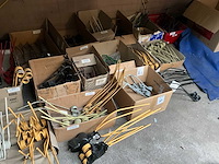 New holland grote partij hooibouw hark en schudtanden - afbeelding 3 van  3