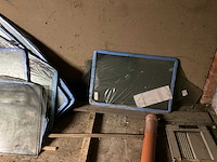 New holland grote partij originele cabine ruiten - afbeelding 2 van  4