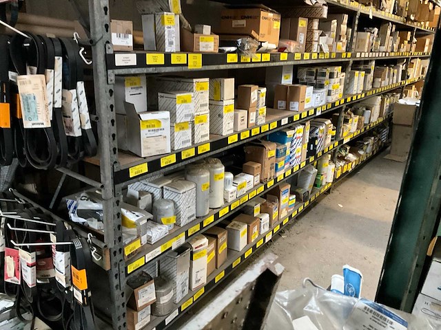 New holland grote partij originele filters - afbeelding 5 van  6