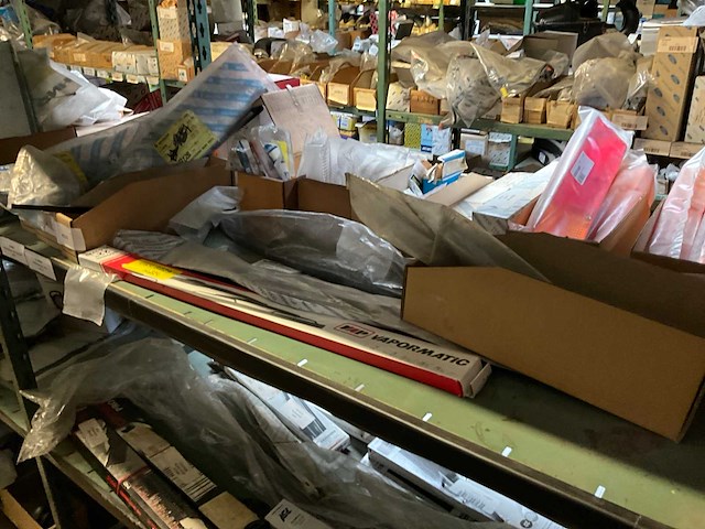 New holland grote partij originele verlichting - afbeelding 7 van  23