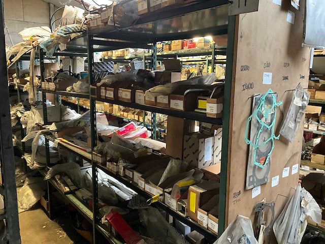 New holland grote partij originele verlichting - afbeelding 12 van  23