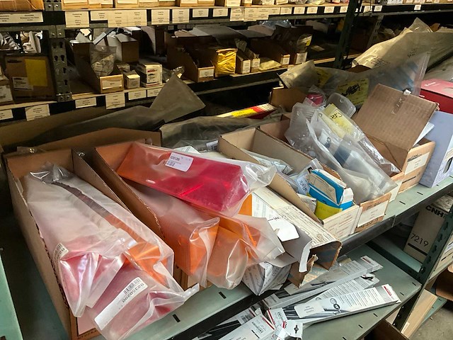 New holland grote partij originele verlichting - afbeelding 22 van  23