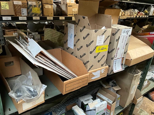 New holland grote partij originele verlichting - afbeelding 16 van  23