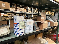 New holland grote partij originele verlichting - afbeelding 17 van  23