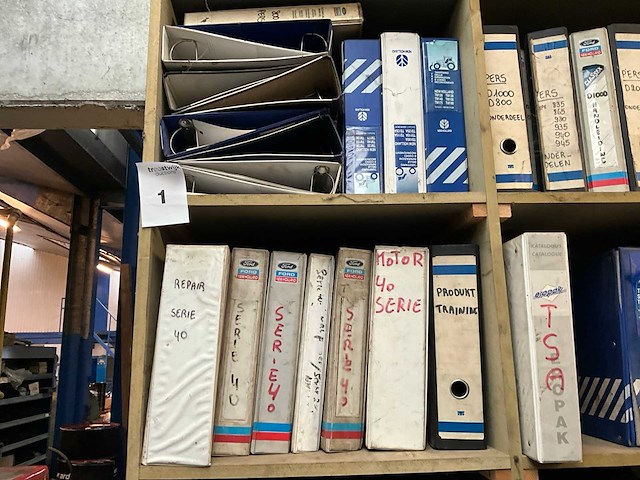 New holland grote partij werkplaatsboeken - afbeelding 6 van  13