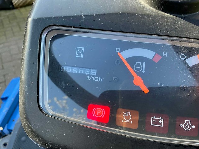 New holland mc35 4wd zitmaaier - afbeelding 4 van  20