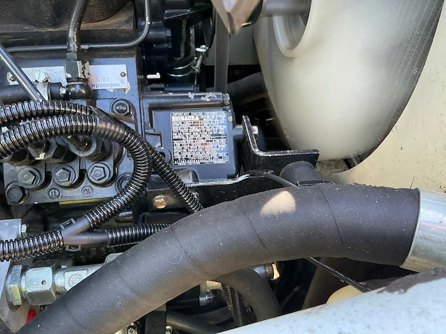 New holland mc35 4wd zitmaaier - afbeelding 7 van  20