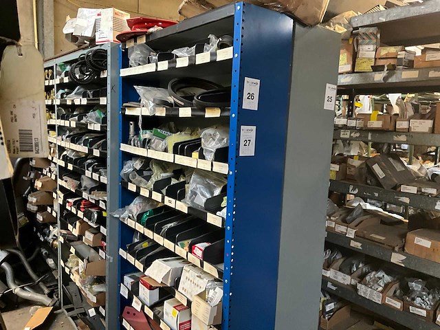 New holland partij originele onderdelen voor maaiers - afbeelding 1 van  10