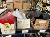 New holland partij startmotoren en waterpompen - afbeelding 14 van  19