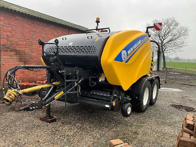 New holland roll baler 125 combi balenpers - afbeelding 1 van  31
