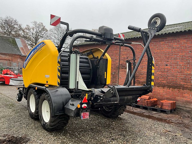 New holland roll baler 125 combi balenpers - afbeelding 28 van  31