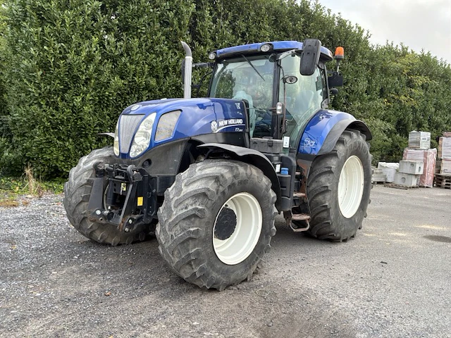 New holland t7.260 landbouwtractor - afbeelding 1 van  42