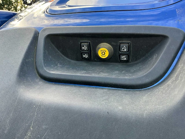 New holland t7.315 4wd vierwielaangedreven landbouwtractor - afbeelding 16 van  53
