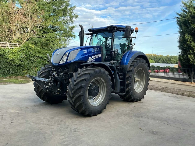 New holland t7.315 4wd vierwielaangedreven landbouwtractor - afbeelding 1 van  53