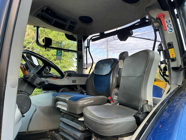 New holland t7.315 4wd vierwielaangedreven landbouwtractor - afbeelding 27 van  53