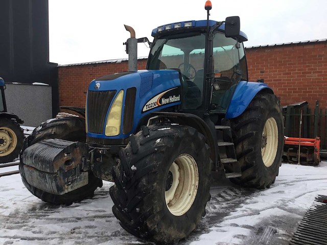 New holland tg 230 landbouwtractor - afbeelding 1 van  23