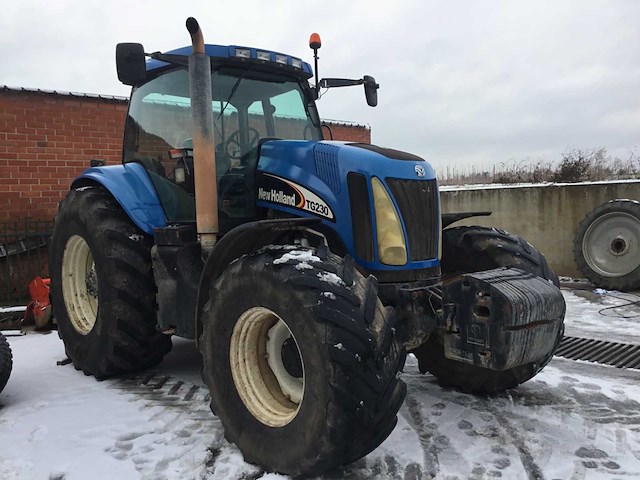 New holland tg 230 landbouwtractor - afbeelding 12 van  23