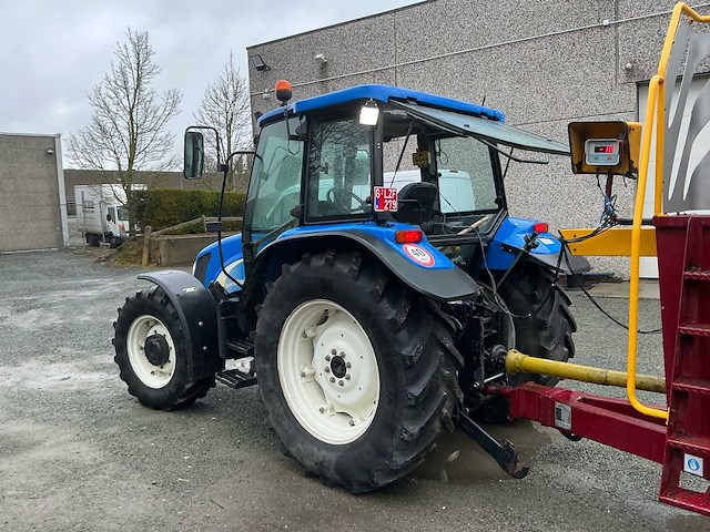 New holland tl90a vierwielaangedreven landbouwtractor - afbeelding 3 van  39
