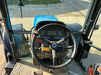 New holland tm135 geveerde vooras vierwielaangedreven landbouwtractor - afbeelding 15 van  34