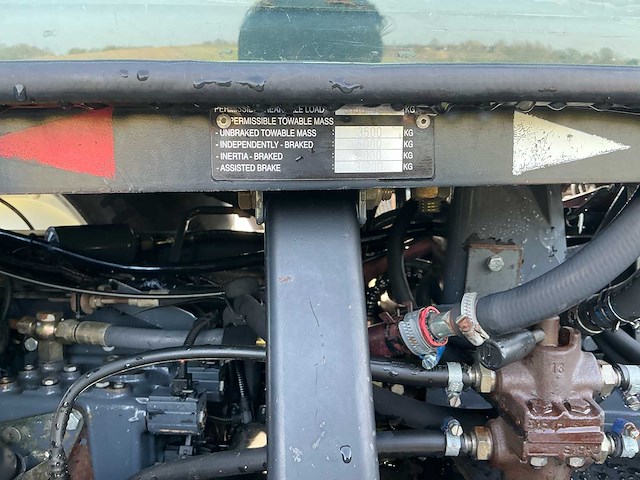 New holland tm135 geveerde vooras vierwielaangedreven landbouwtractor - afbeelding 34 van  34