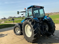 New holland tm135 geveerde vooras vierwielaangedreven landbouwtractor - afbeelding 3 van  34