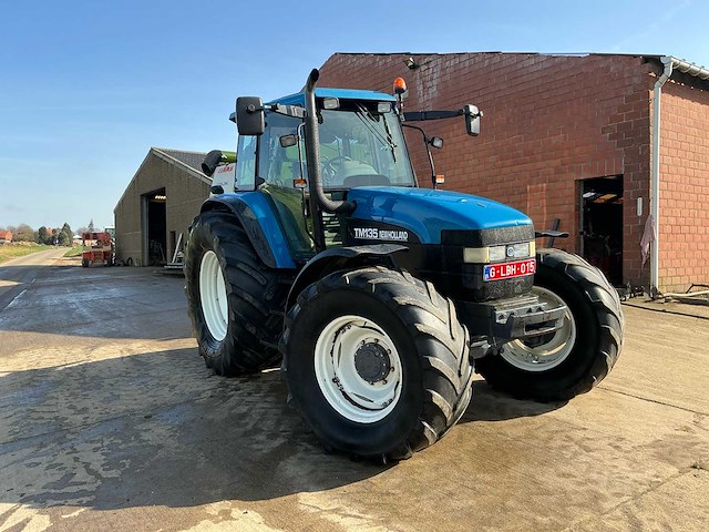 New holland tm135 geveerde vooras vierwielaangedreven landbouwtractor - afbeelding 7 van  34