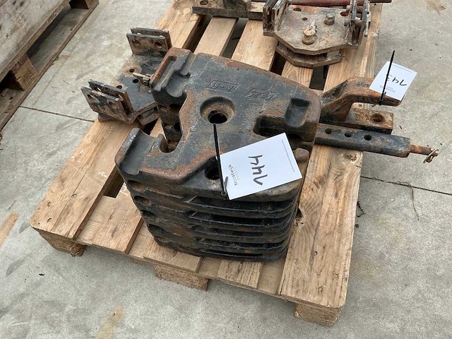 New holland tractor gewicht 25kg (6x) - afbeelding 1 van  3