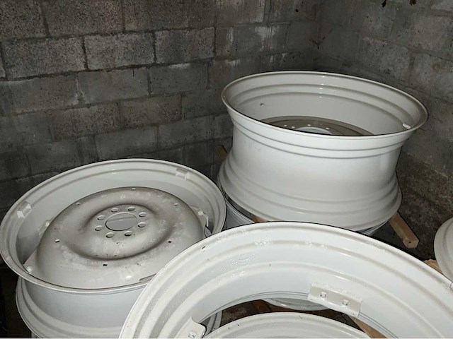 New holland tractorvelgen (19x) - afbeelding 7 van  9