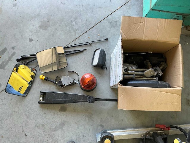 New holland ts90 tractor - afbeelding 19 van  26