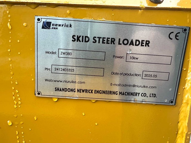 Newrick - 2025 - zw380 - rupslader - afbeelding 18 van  25