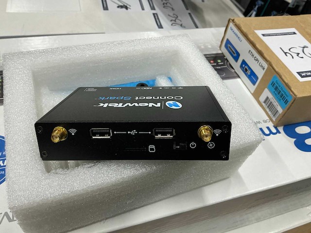 Newtek connect spark hdmi omvormer - afbeelding 1 van  3