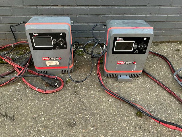 Nexsys + heftruck acculaders (3x) - afbeelding 3 van  6