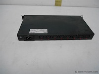 Next ipdu metered en switched pdu 16a - afbeelding 2 van  3