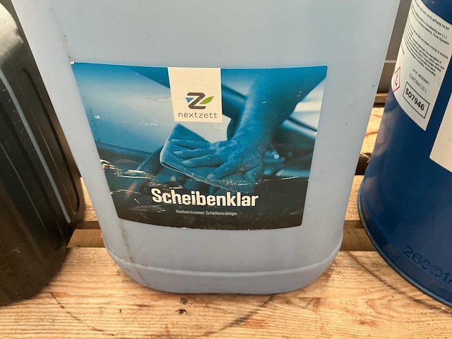 Nextzett,inhoud 25 liter glansschampoo (2x) - afbeelding 3 van  3
