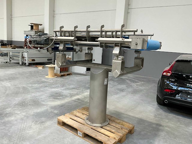 Ng hoog opgestelde transportband - afbeelding 1 van  7