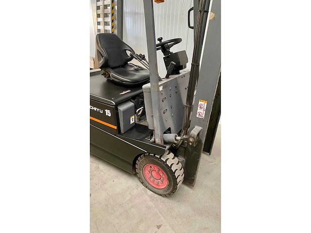 Nichiyu - nc15 - forklift trucks - 2000 - afbeelding 7 van  13