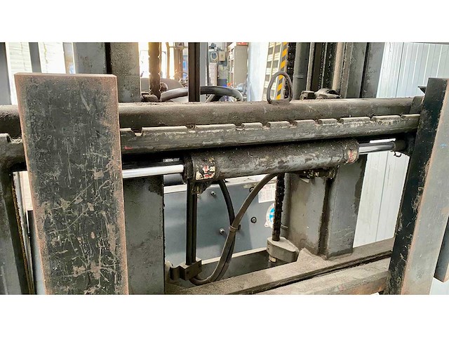 Nichiyu - nc15 - forklift trucks - 2000 - afbeelding 9 van  13