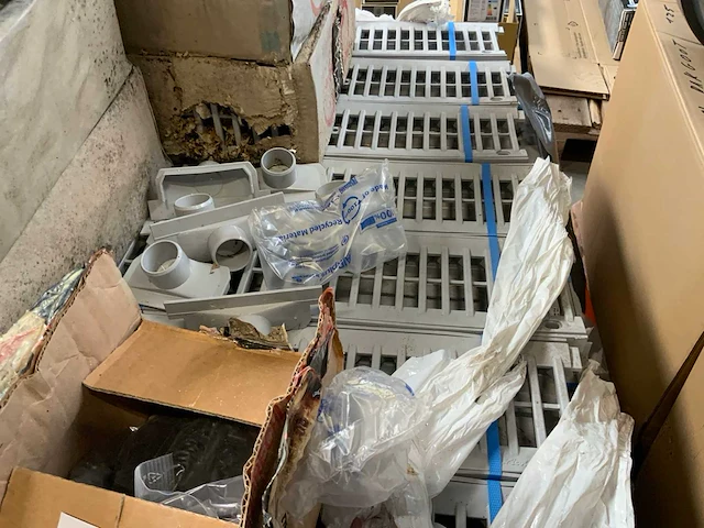 Nicoll partij afwatergoten - afbeelding 2 van  5