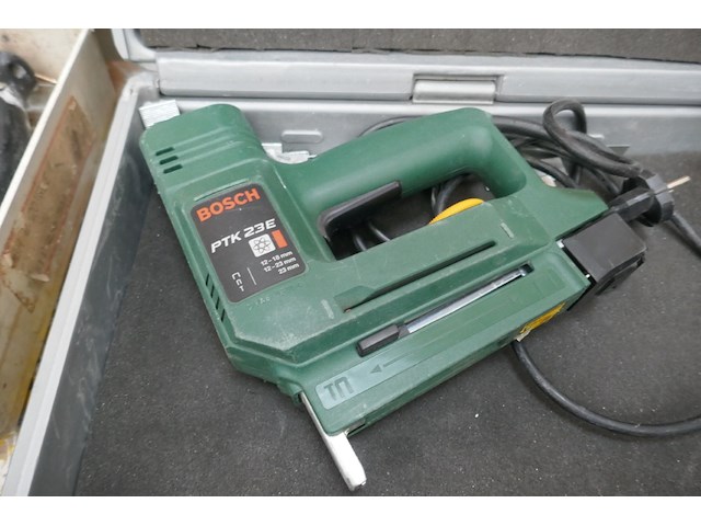 Nietmachine + soldeerbout - afbeelding 2 van  4